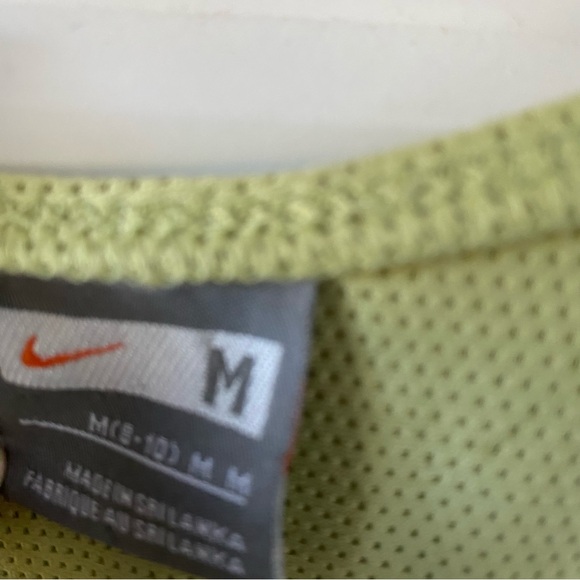 Nike Work Out Top - Picture 3 of 3